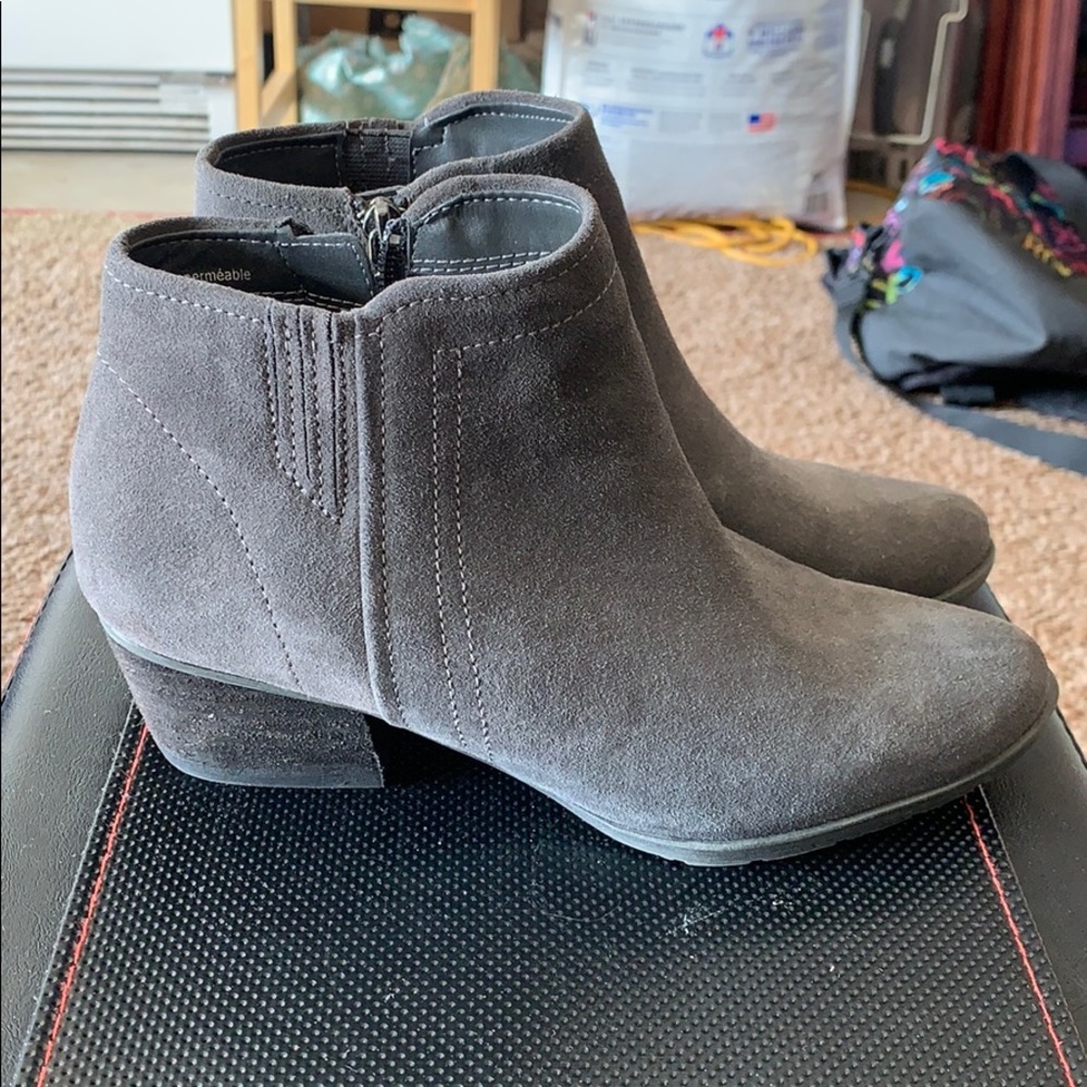 Blondo ankle boots